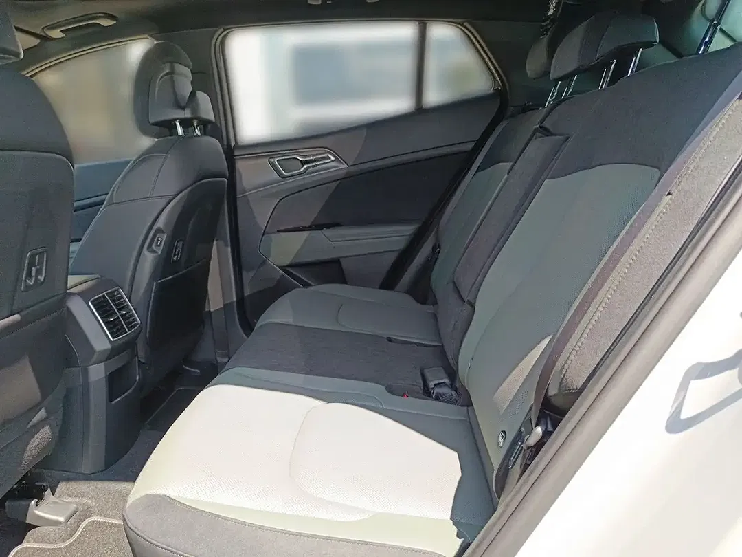 Kia Sportage - Thumbnail 13