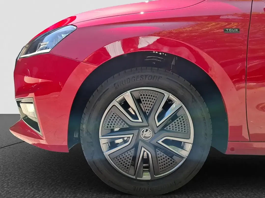 Skoda Fabia - Thumbnail 3