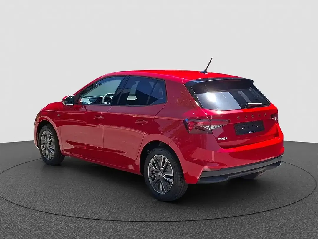 Skoda Fabia - Thumbnail 4