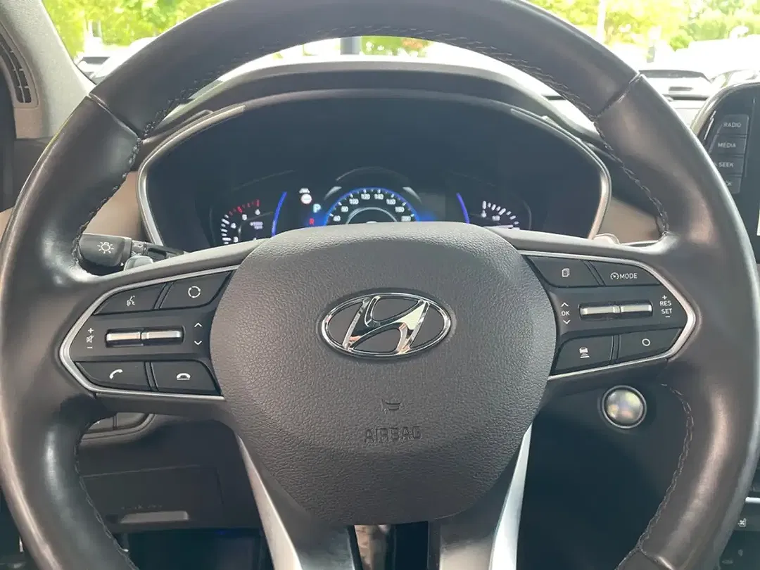 Hyundai SANTA FE - Thumbnail 12