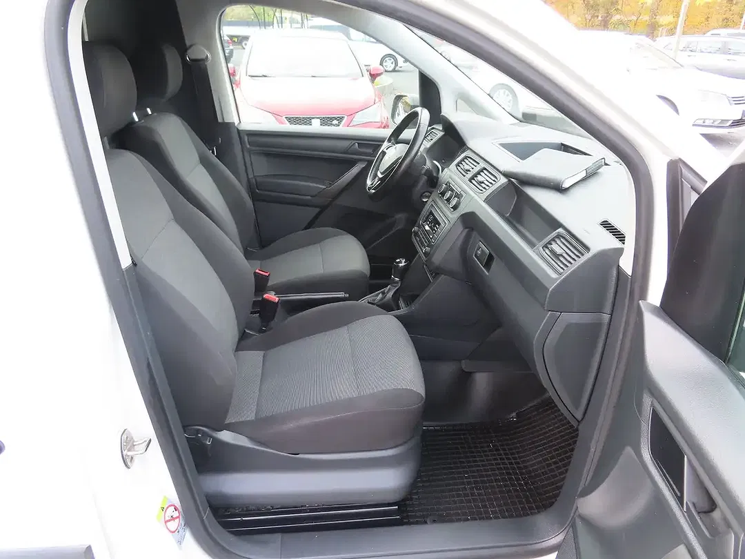 Volkswagen Caddy - Thumbnail 10