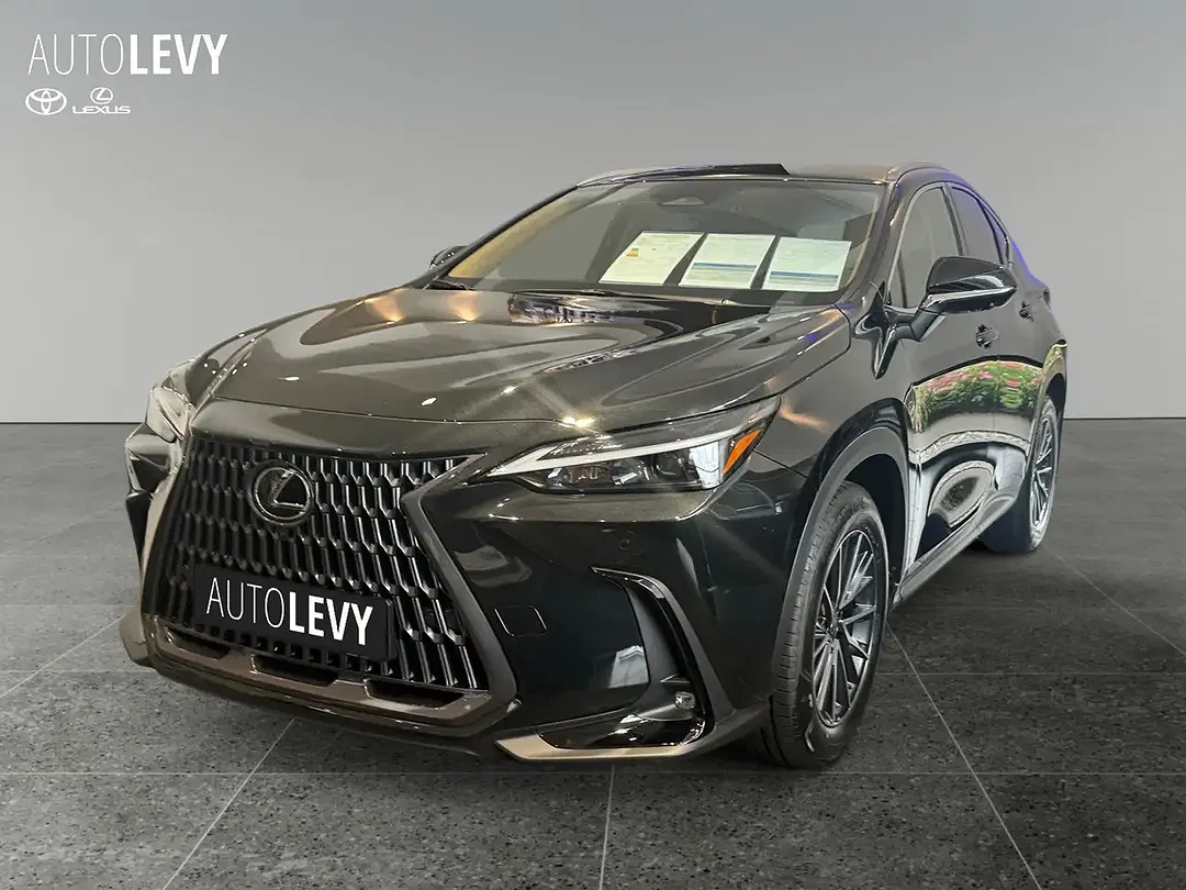 Lexus NX 450h+ - Thumbnail 1