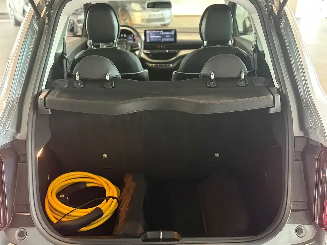 Fiat 500e - Thumbnail 11