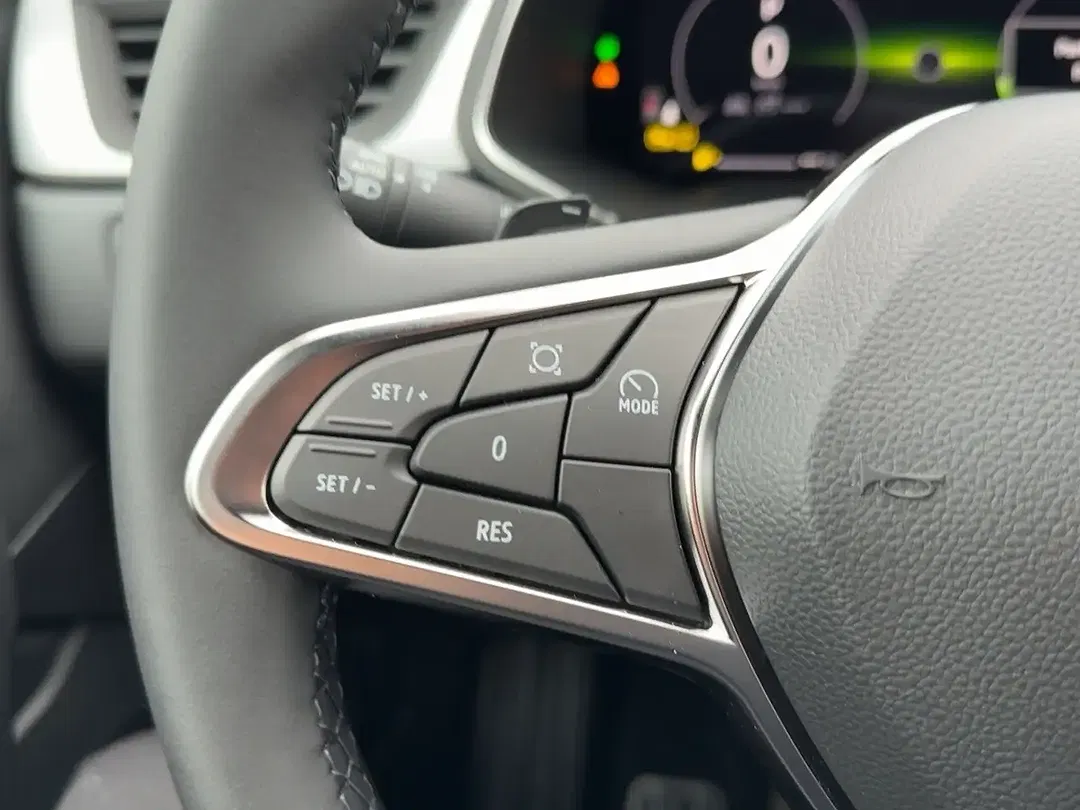 Renault Captur - Thumbnail 15