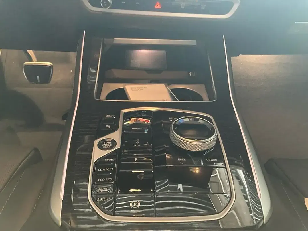 BMW X5 - Thumbnail 8