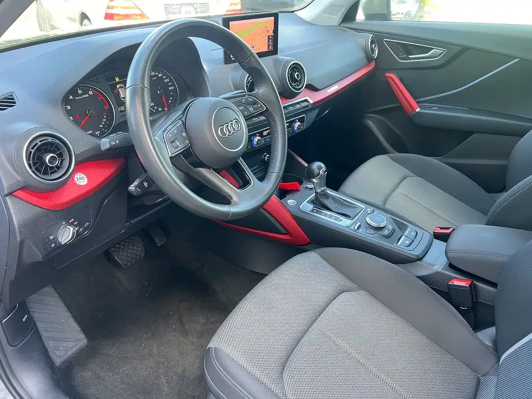 Audi Q2 - Thumbnail 3
