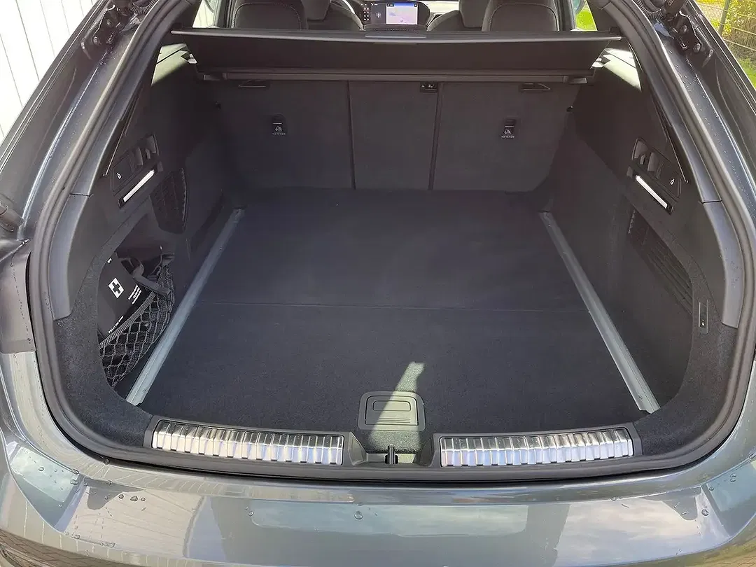 Audi A6 - Thumbnail 12