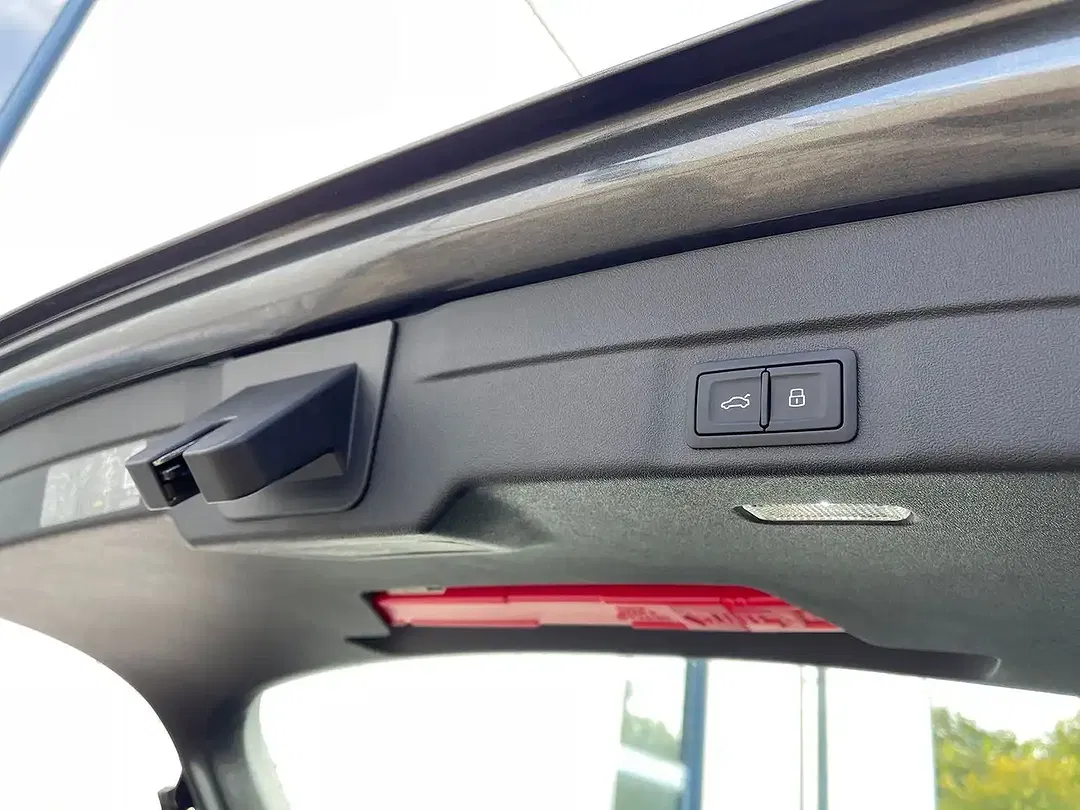 Audi A6 - Thumbnail 14