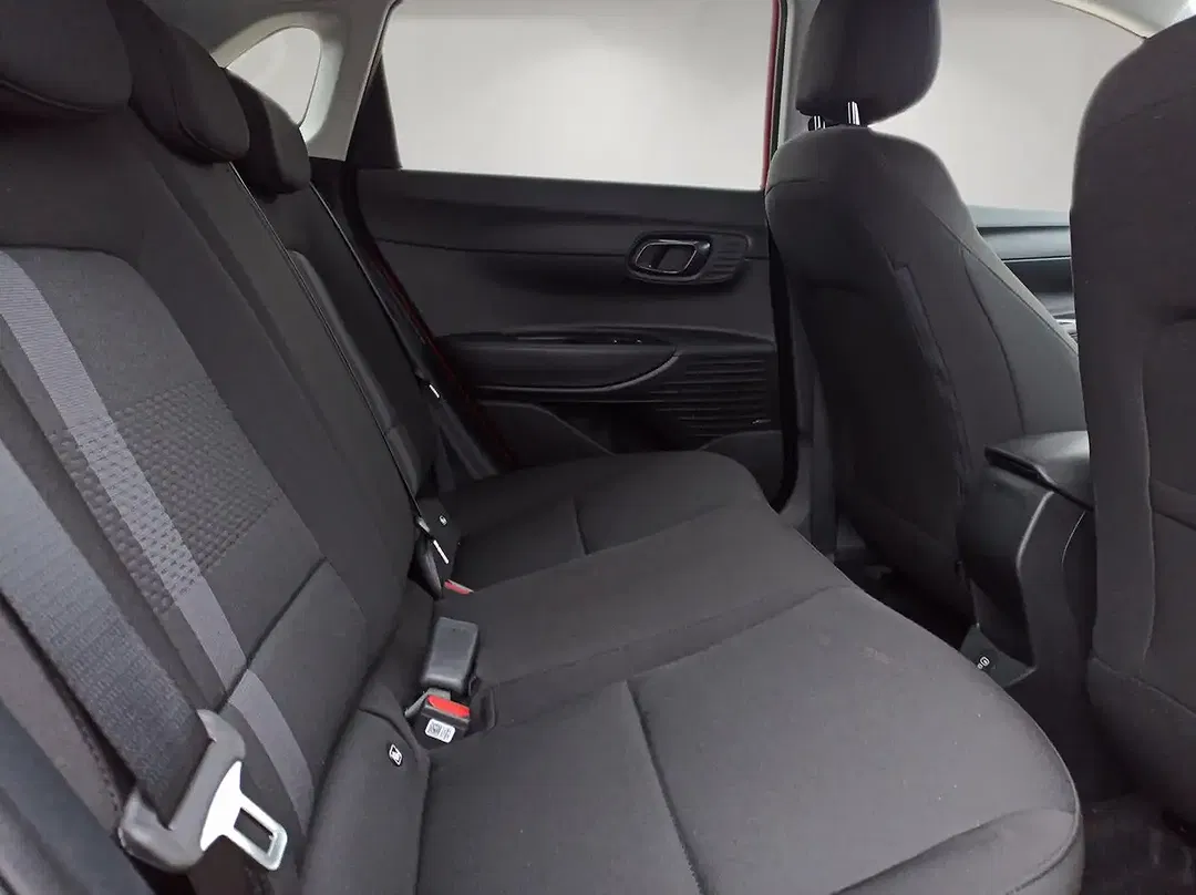 Hyundai i20 - Thumbnail 13