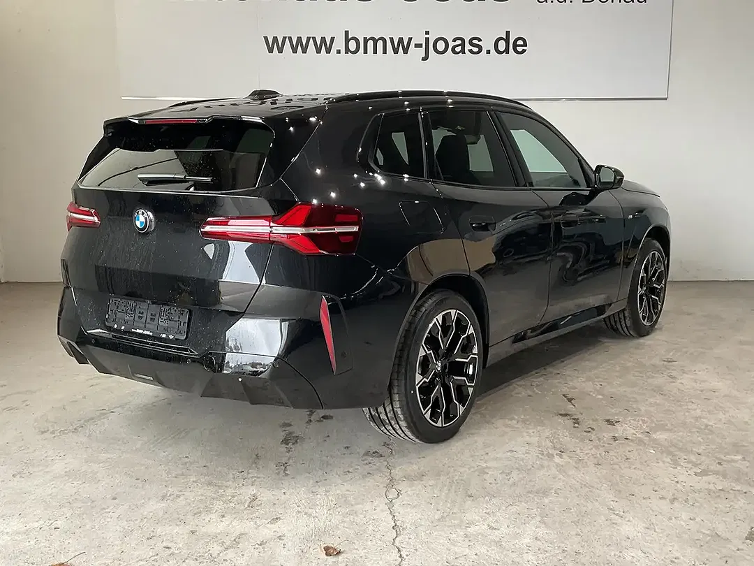 BMW X3 - Thumbnail 12