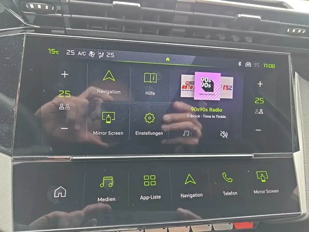 Peugeot 308 - Thumbnail 22