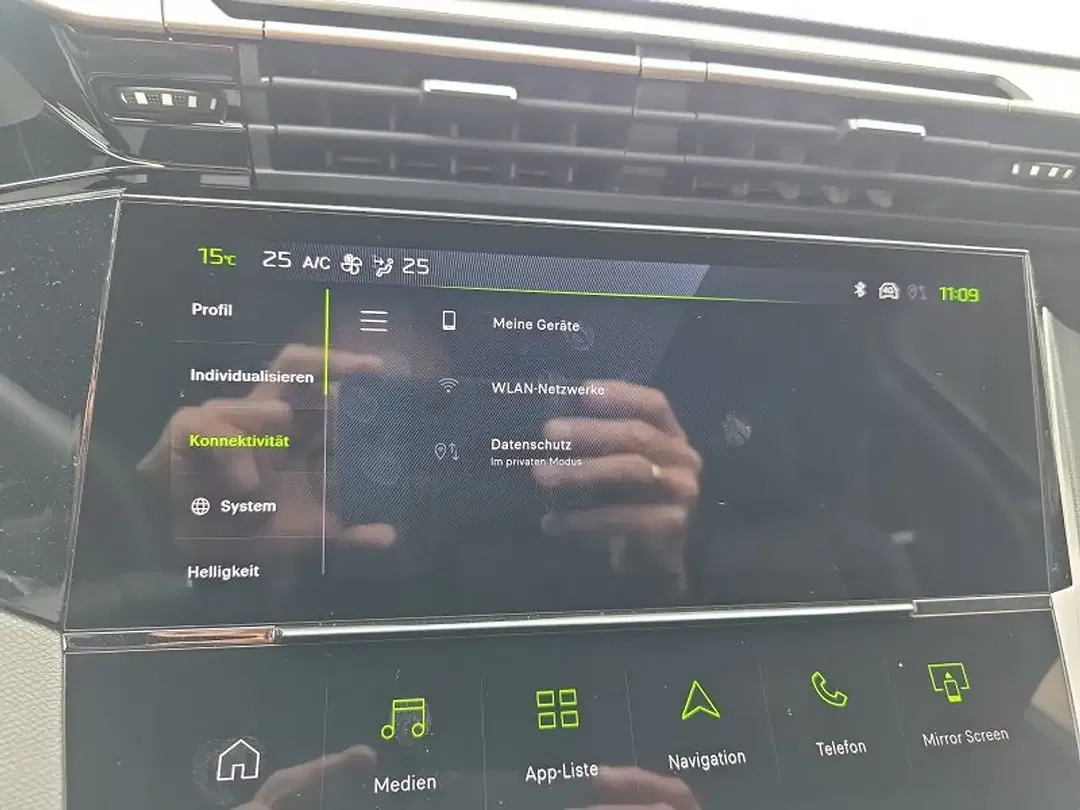 Peugeot 308 - Thumbnail 28