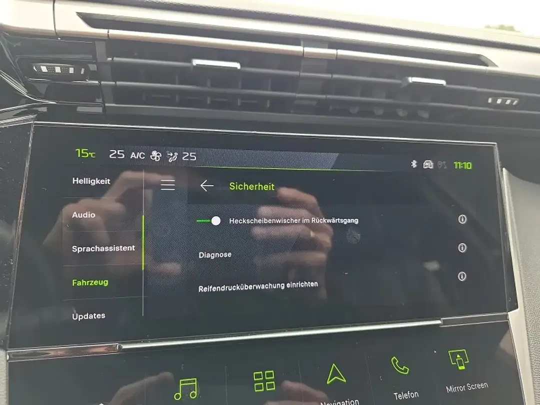 Peugeot 308 - Thumbnail 35