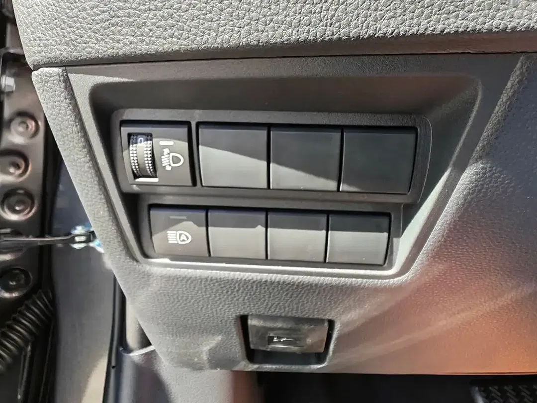 Mazda 2 - Thumbnail 14