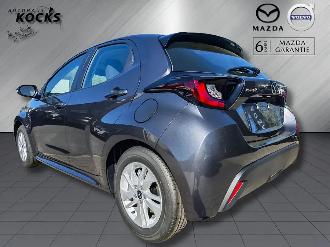 Mazda 2 - Thumbnail 3
