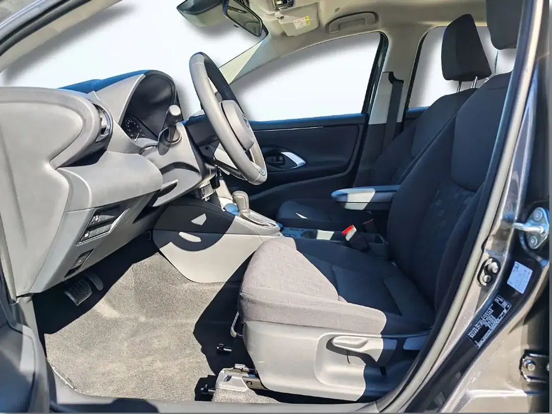 Mazda 2 - Thumbnail 5