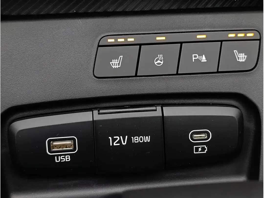 Kia Stonic - Thumbnail 13