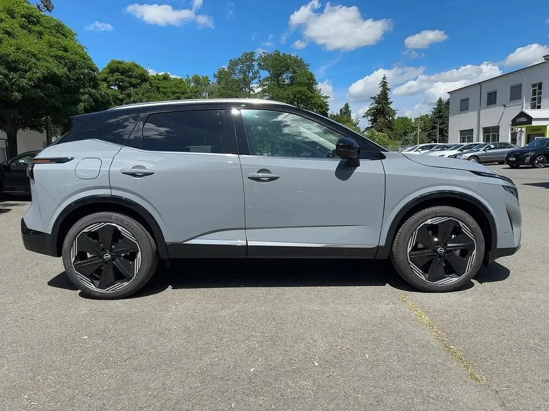 Nissan Qashqai - Thumbnail 5
