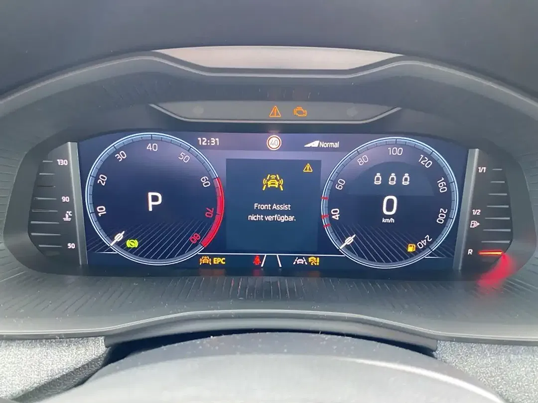 Skoda Scala - Thumbnail 8