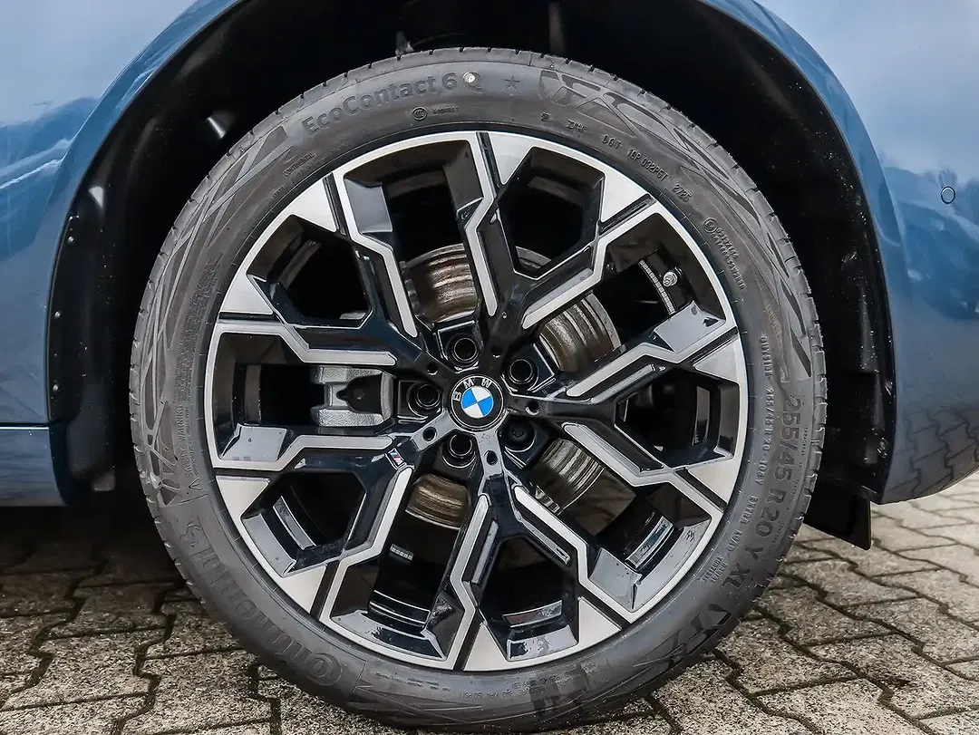 BMW X3 - Thumbnail 4