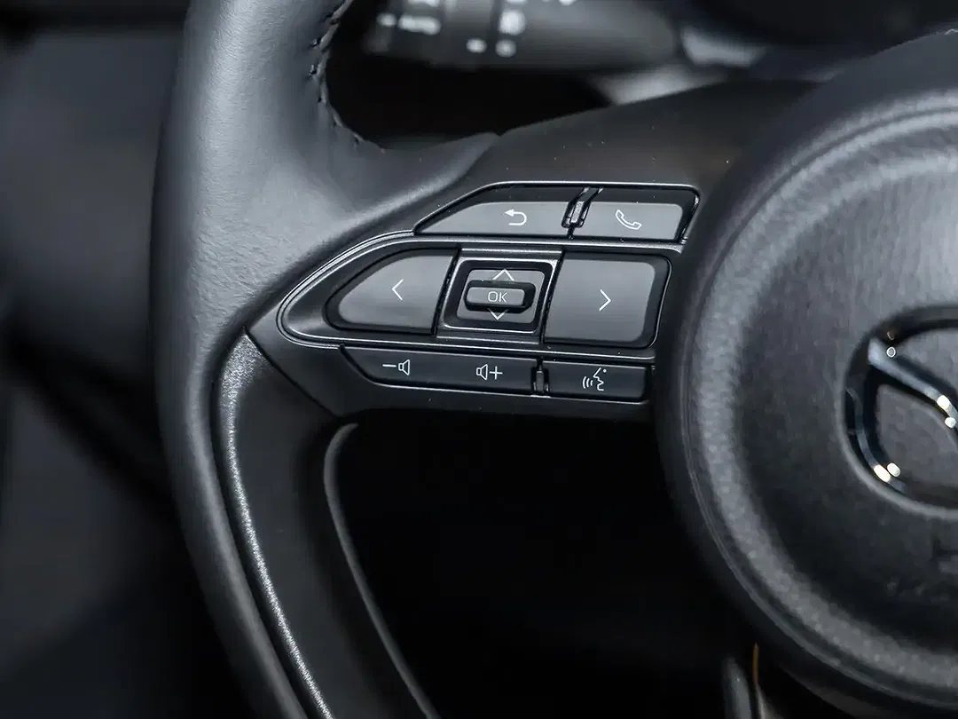 Mazda 2 - Thumbnail 11