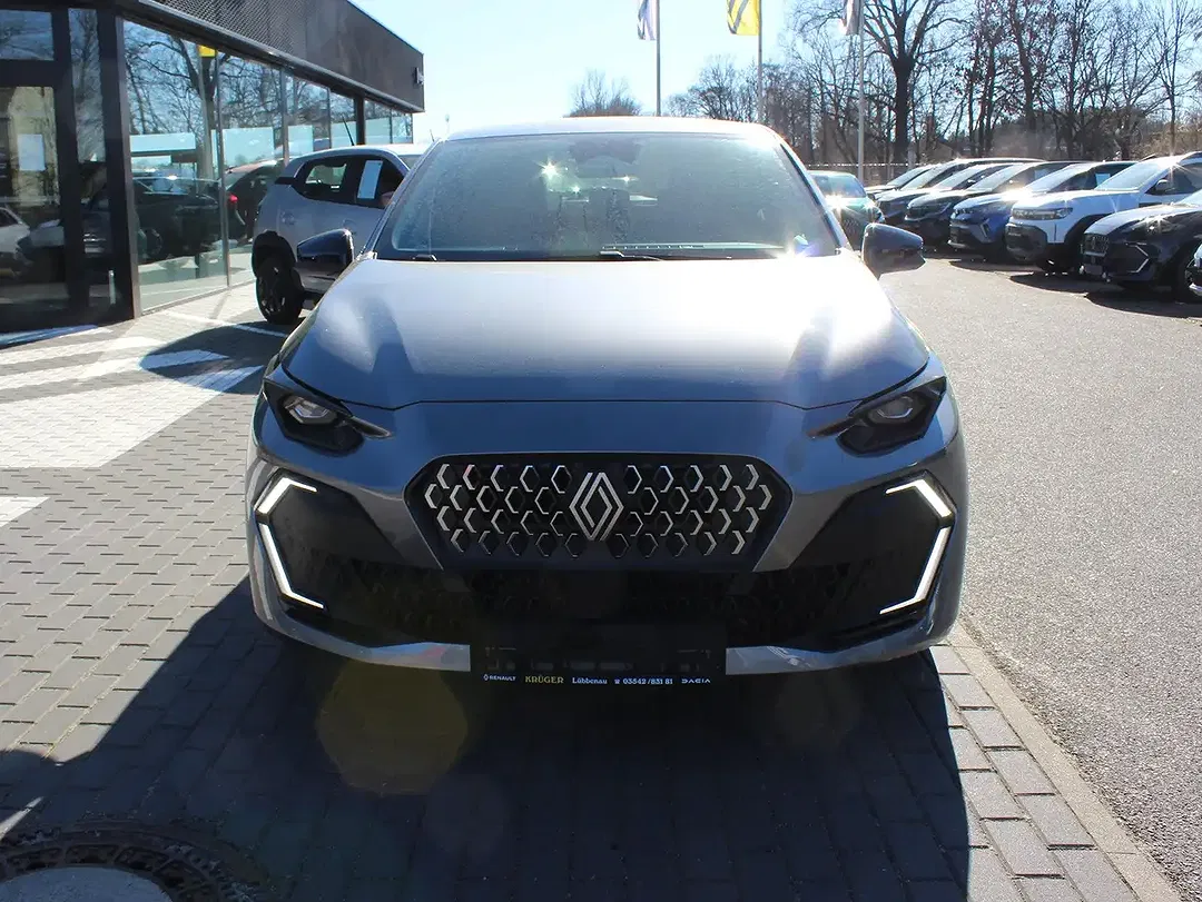 Renault Clio - Thumbnail 4