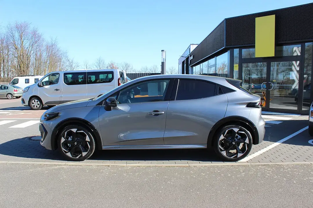 Renault Clio - Thumbnail 5