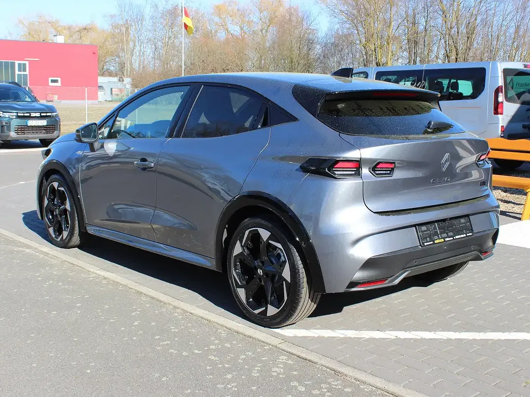 Renault Clio - Thumbnail 6