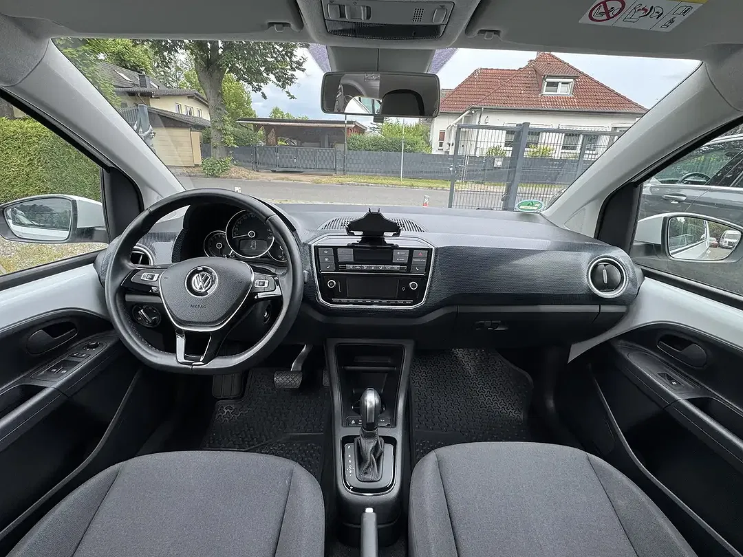 Volkswagen up! - Thumbnail 8