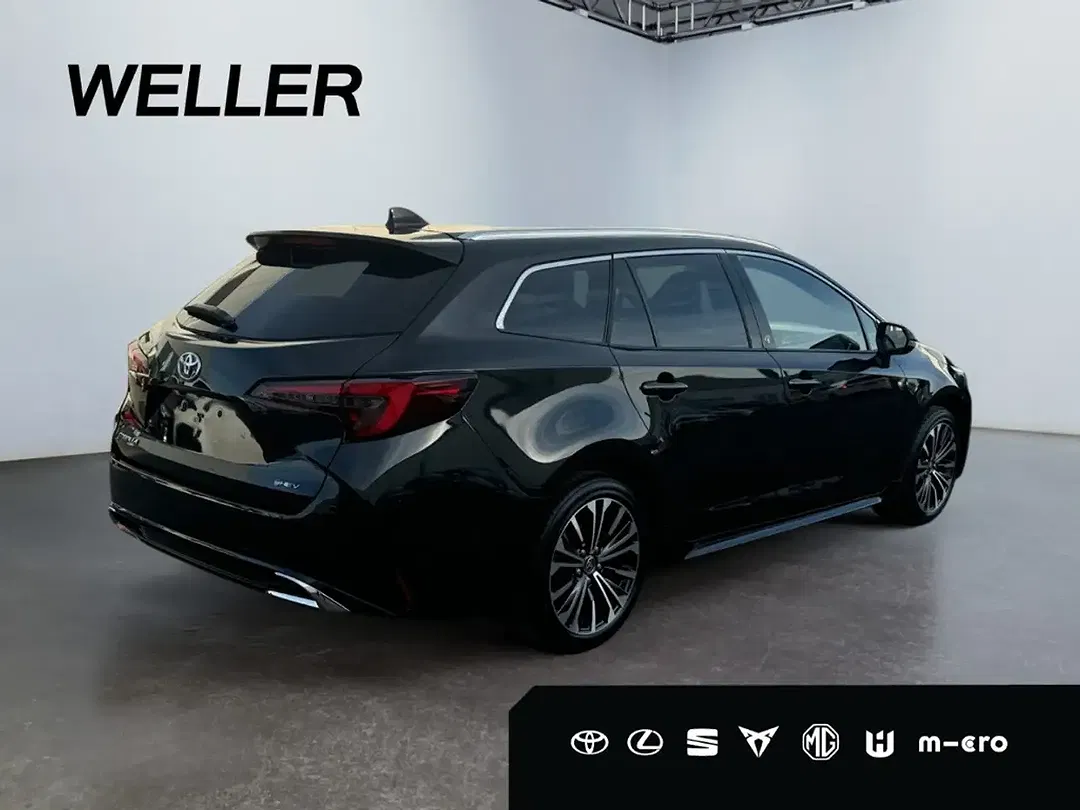 Toyota Corolla - Thumbnail 11