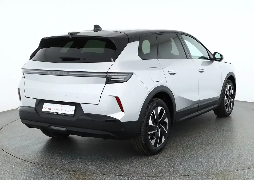 Opel Grandland - Thumbnail 4