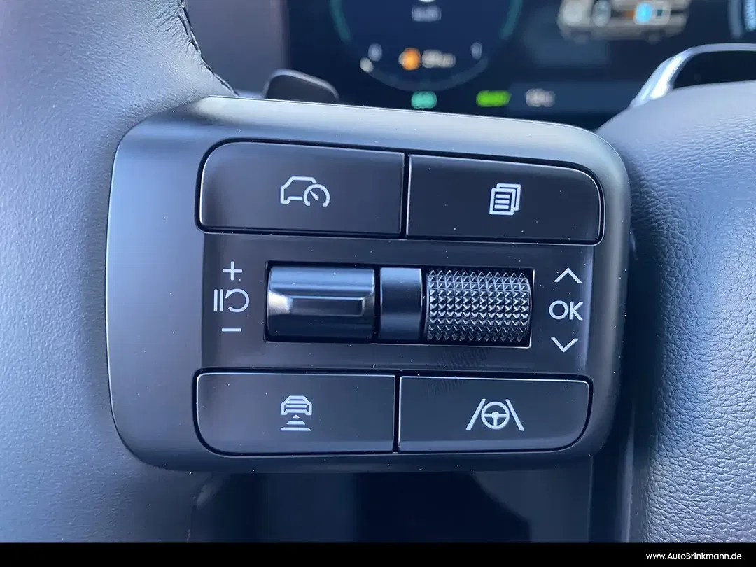 Hyundai SANTA FE - Thumbnail 15