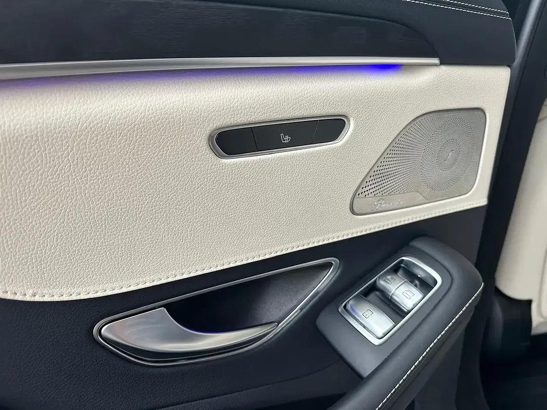 Mercedes-Benz S 560 - Thumbnail 21