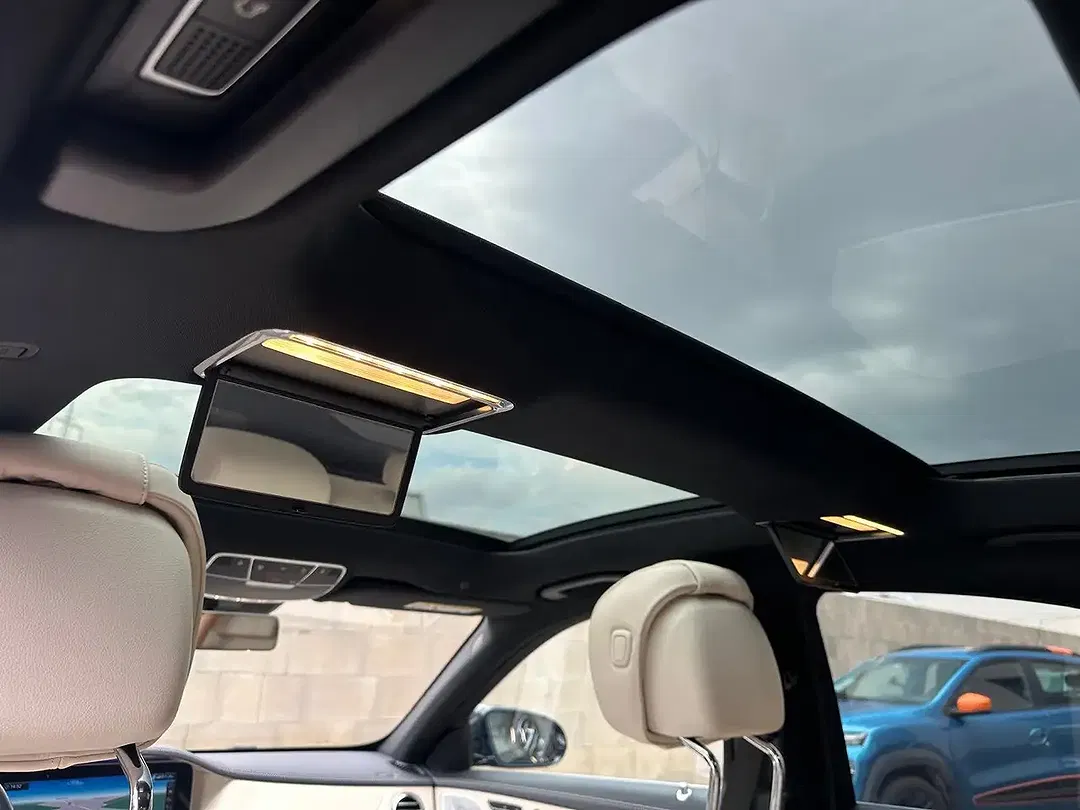 Mercedes-Benz S 560 - Thumbnail 23