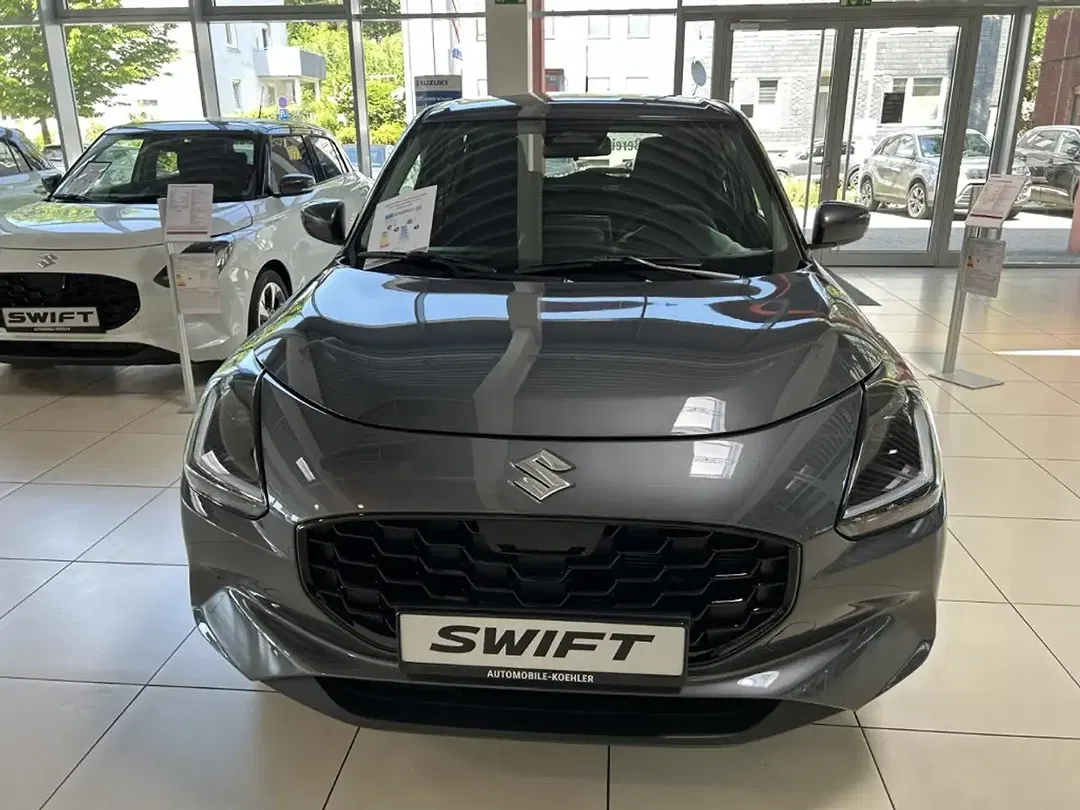 Suzuki Swift - Thumbnail 2