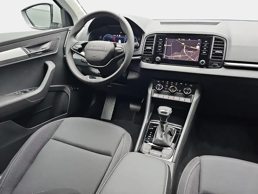 Skoda Karoq - Thumbnail 8