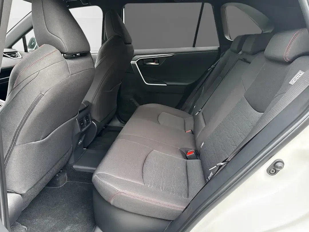 Toyota RAV 4 - Thumbnail 10