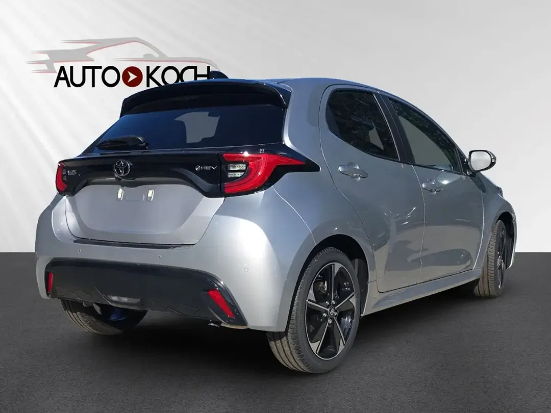Toyota Yaris - Thumbnail 5