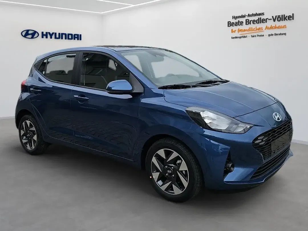 Hyundai i10 - Thumbnail 2