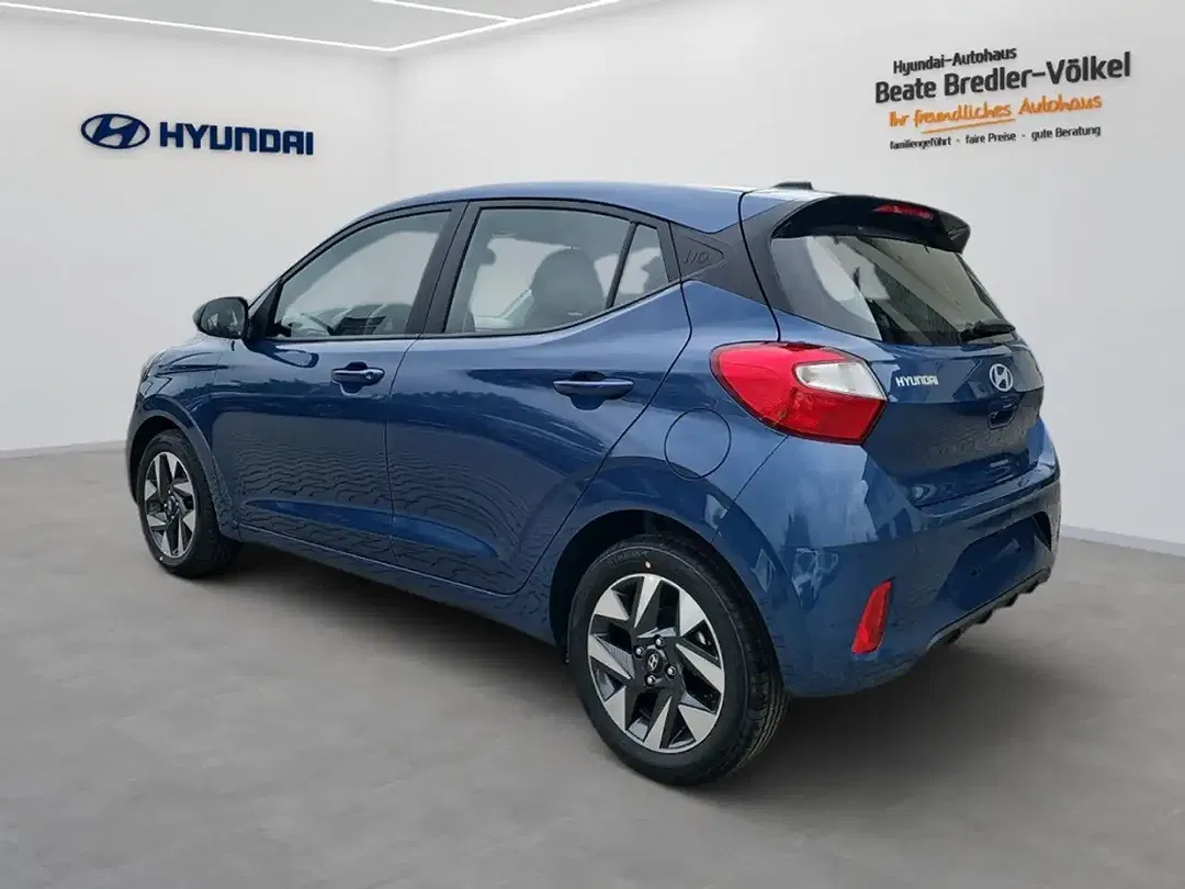 Hyundai i10 - Thumbnail 4