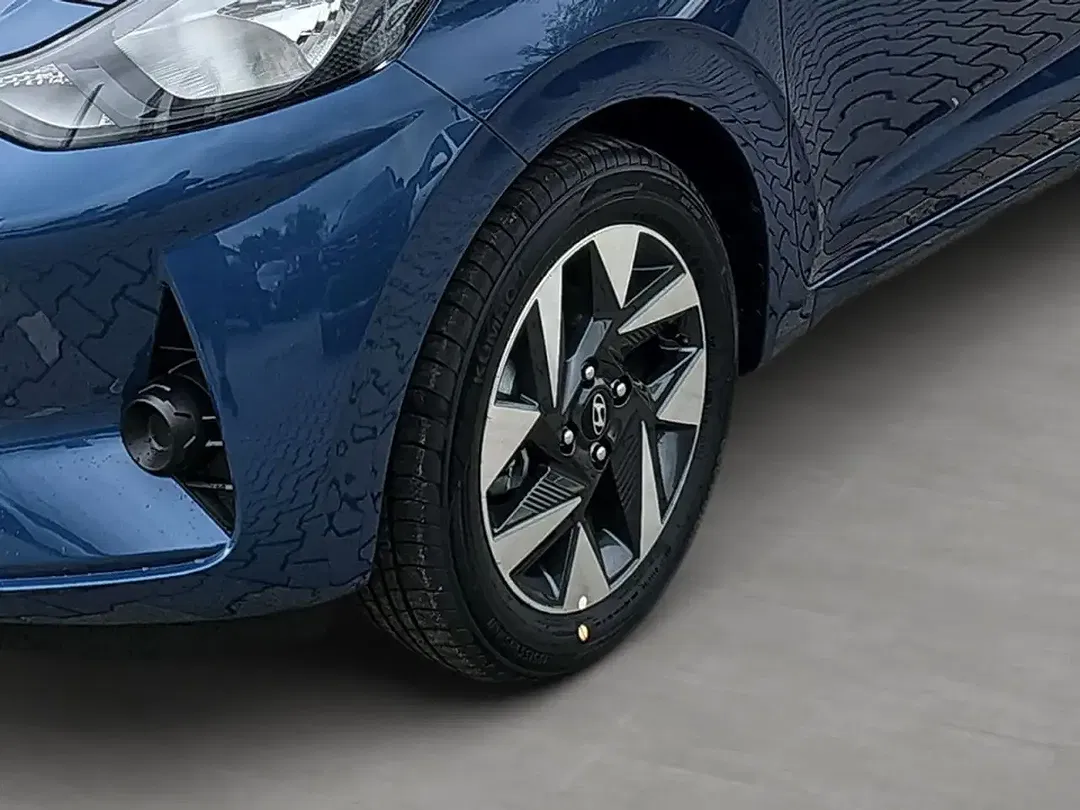 Hyundai i10 - Thumbnail 6