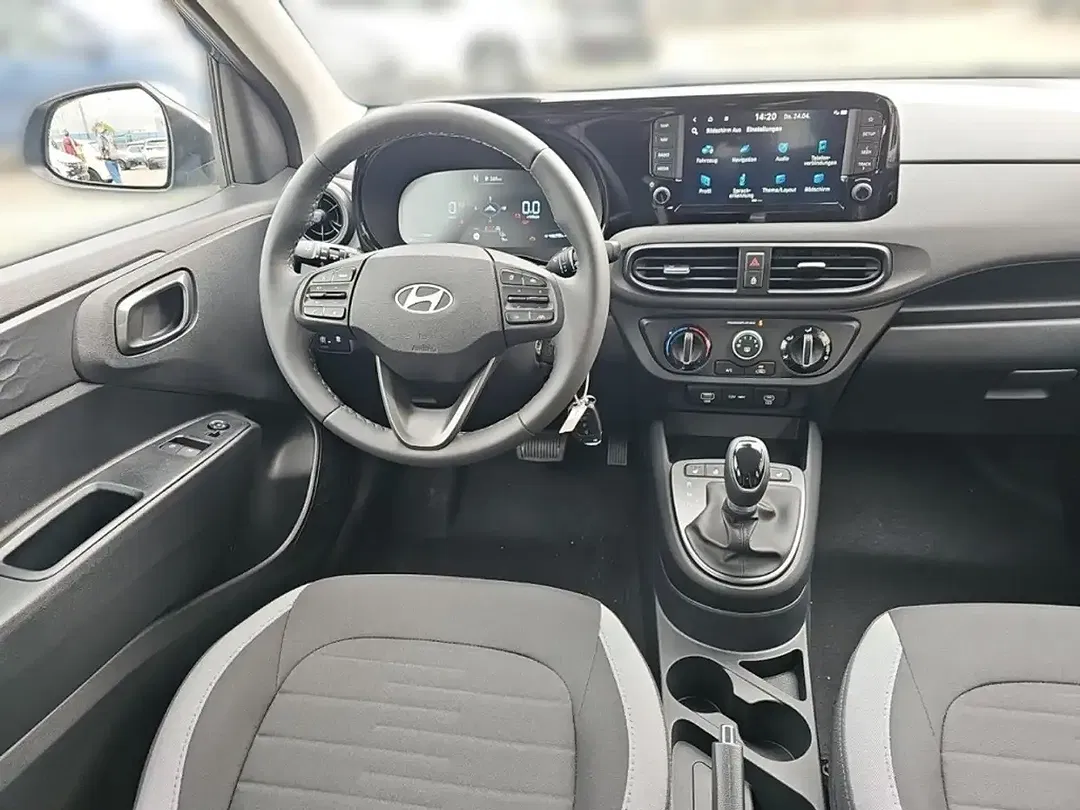 Hyundai i10 - Thumbnail 9