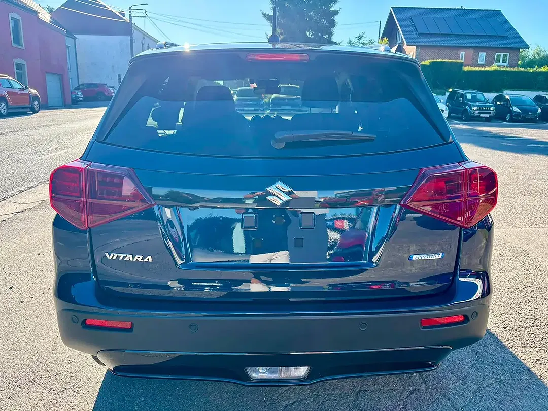 Suzuki Vitara - Thumbnail 5