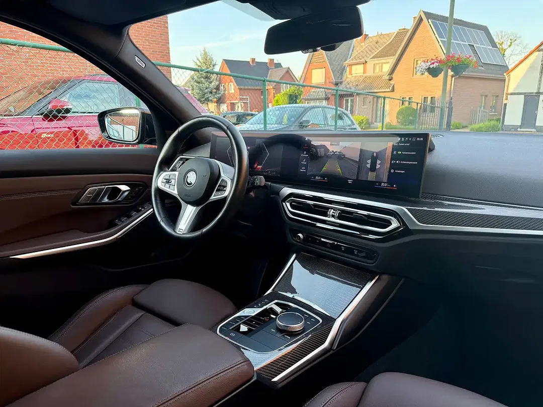 BMW 330 - Thumbnail 14