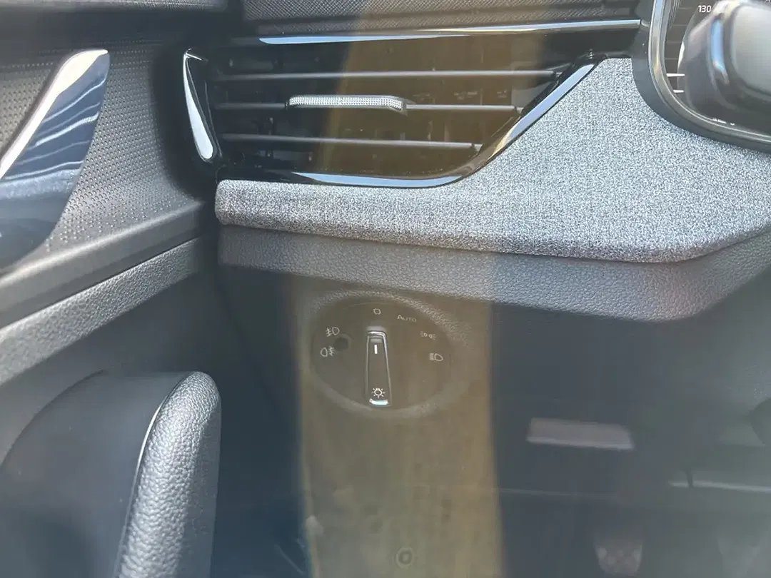 Skoda Kamiq - Thumbnail 14