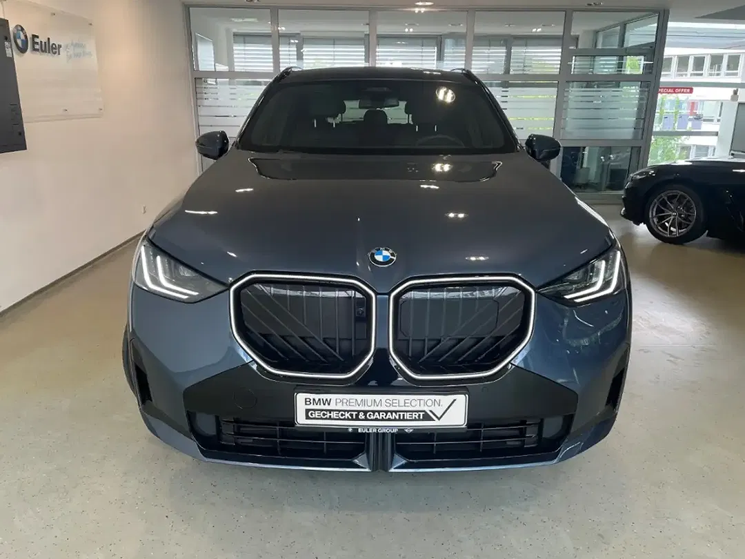 BMW X3 - Thumbnail 2