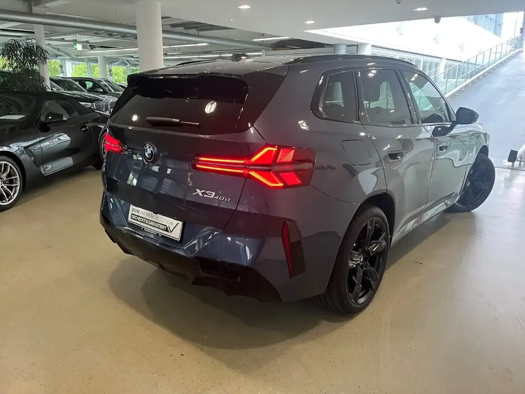 BMW X3 - Thumbnail 3