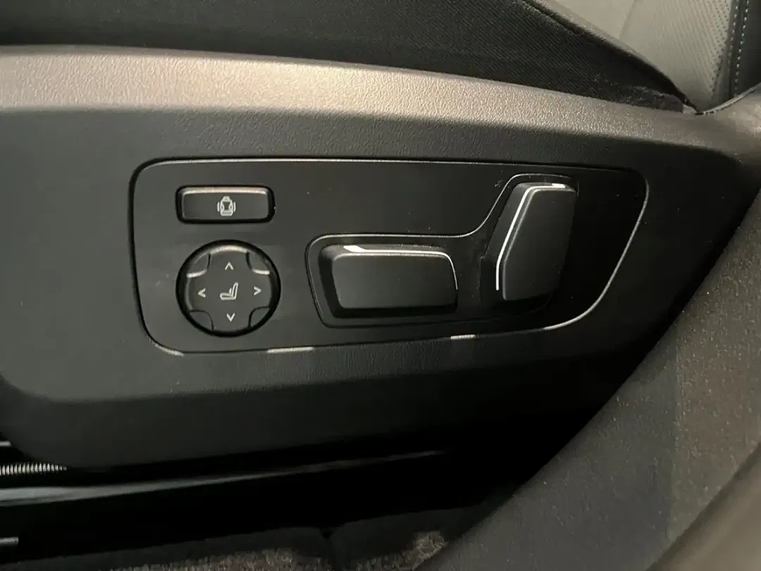 BMW X3 - Thumbnail 8