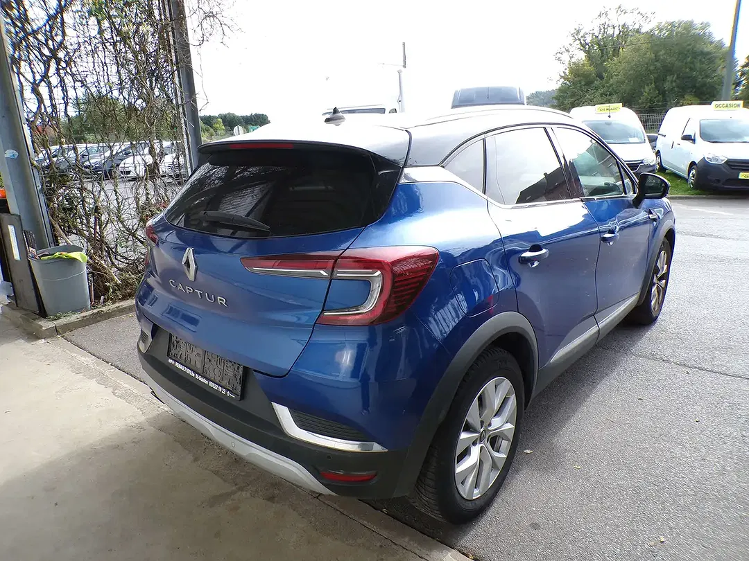 Renault Captur - Thumbnail 4
