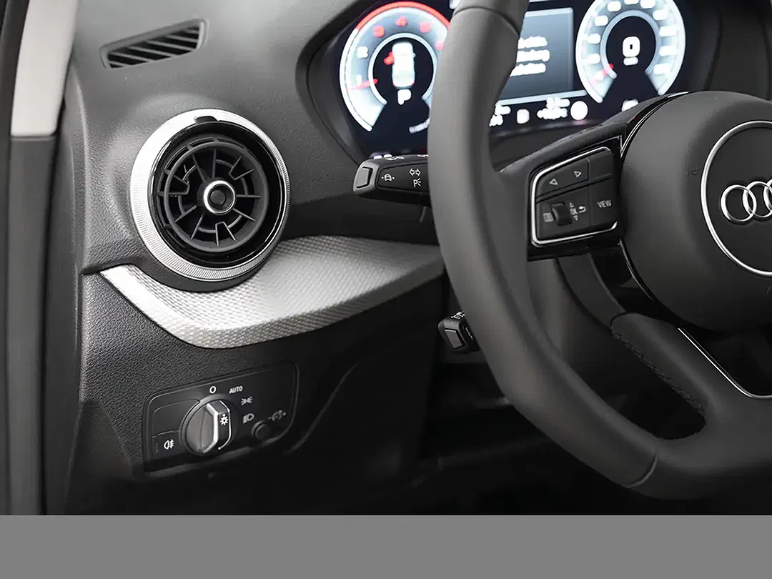 Audi Q2 - Thumbnail 9